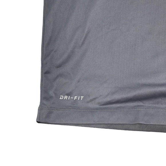 Nike Mens Size XL Legend Dri-Fit Camo Swoosh Logo Graphic Training Nike Tee - Picture 3 of 4